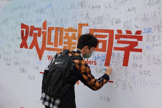 AC196EA771202B81CFAD2EF91E1_E6EBC019_431F1